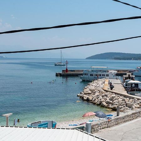 Beach Apartman Marela Slatine Exterior photo